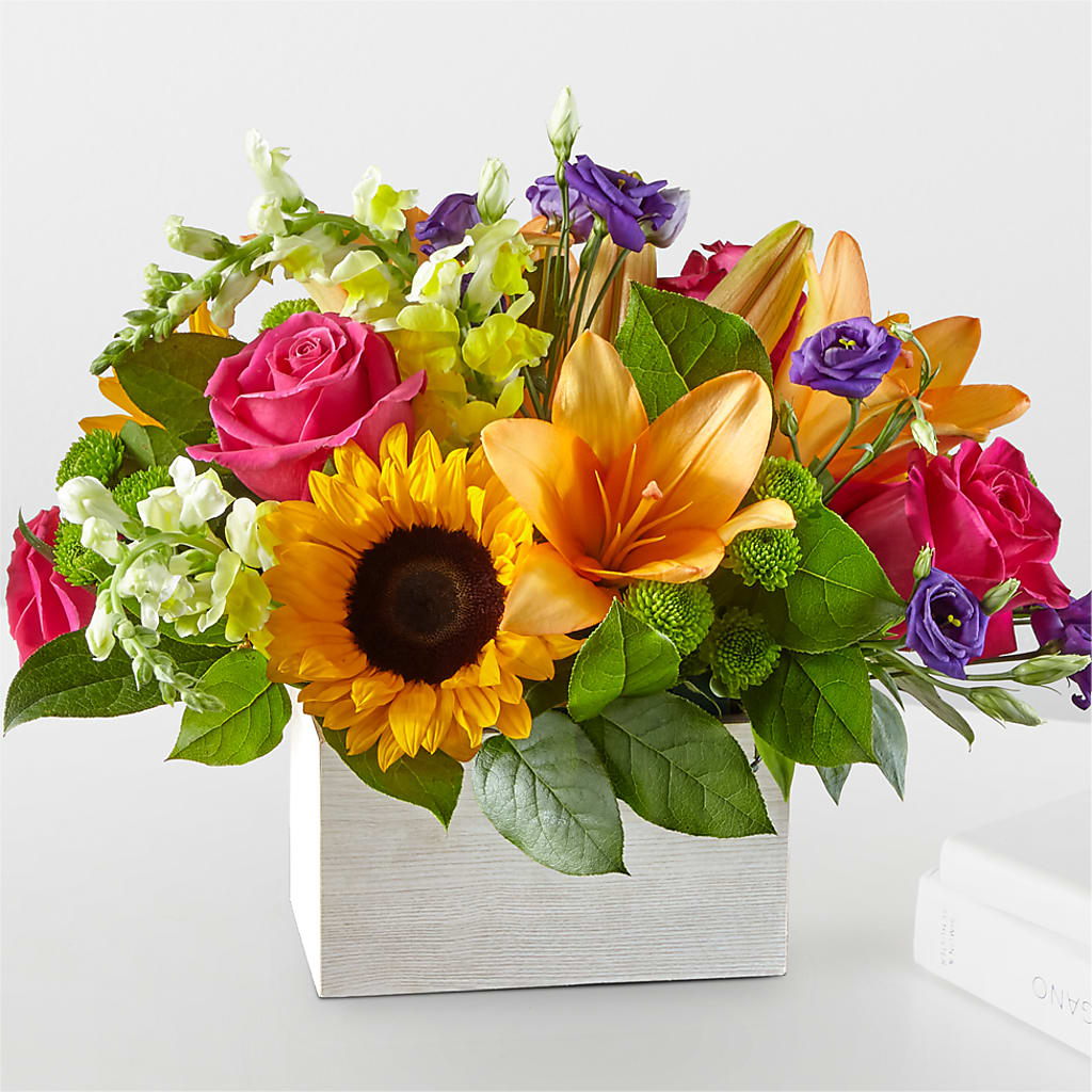 Best Day Box Bouquet – Vanessa Florist Corp, Brooklyn NY