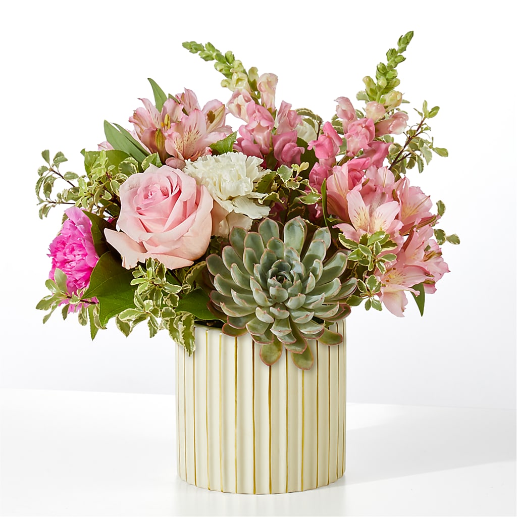 Magenta Musings Bouquet – Vanessa Florist Corp, Brooklyn NY