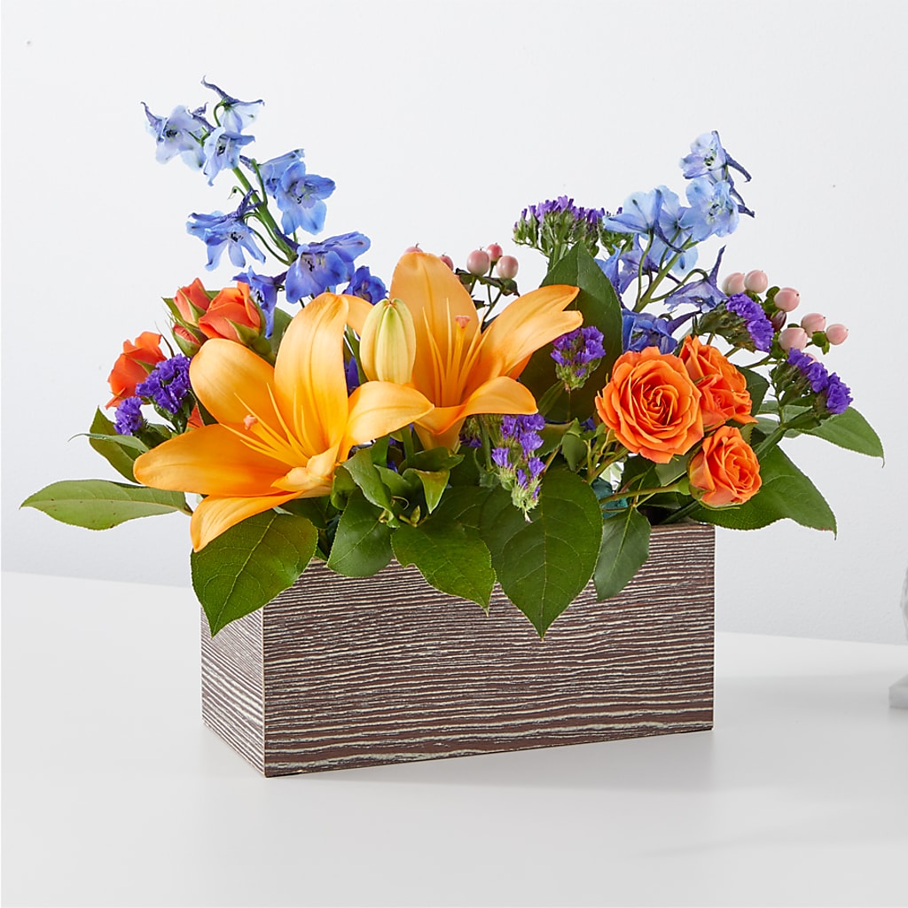 Radiant Citrus Box Bouquet – Vanessa Florist Corp, Brooklyn NY
