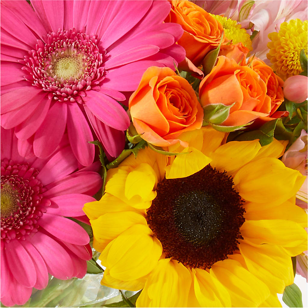 Florist Original Mixed Bouquet – Vanessa Florist Corp, Brooklyn NY