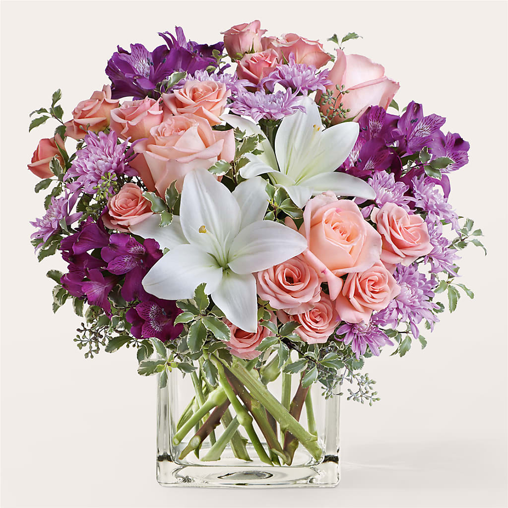 Mani Pedi Bouquet – Vanessa Florist Corp, Brooklyn NY