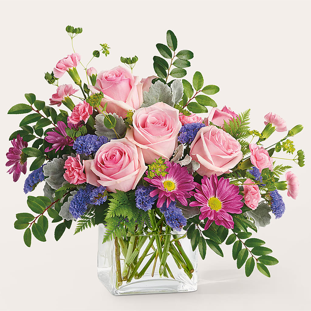Starlet Bouquet – Vanessa Florist Corp, Brooklyn NY