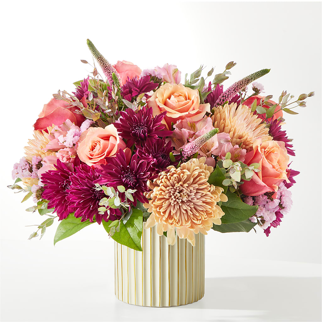 Berry Cobbler Bouquet with Ivory Vase – Vanessa Florist Corp, Brooklyn NY