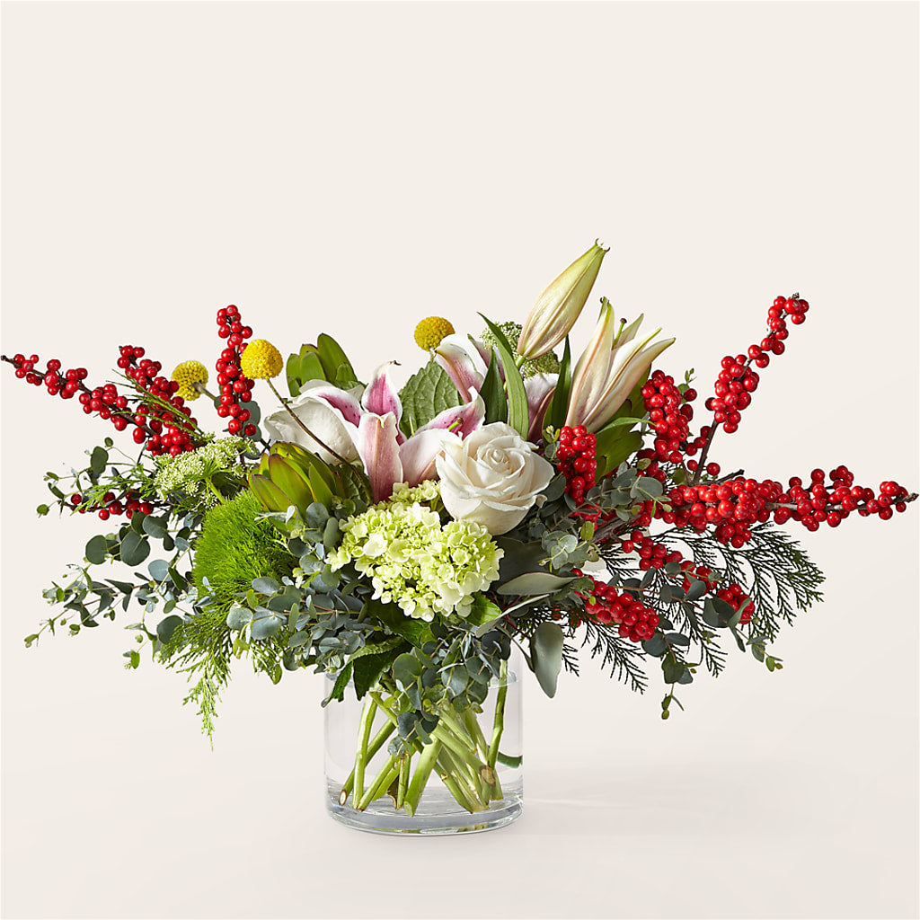 Berry & Bright Bouquet – Vanessa Florist Corp, Brooklyn NY
