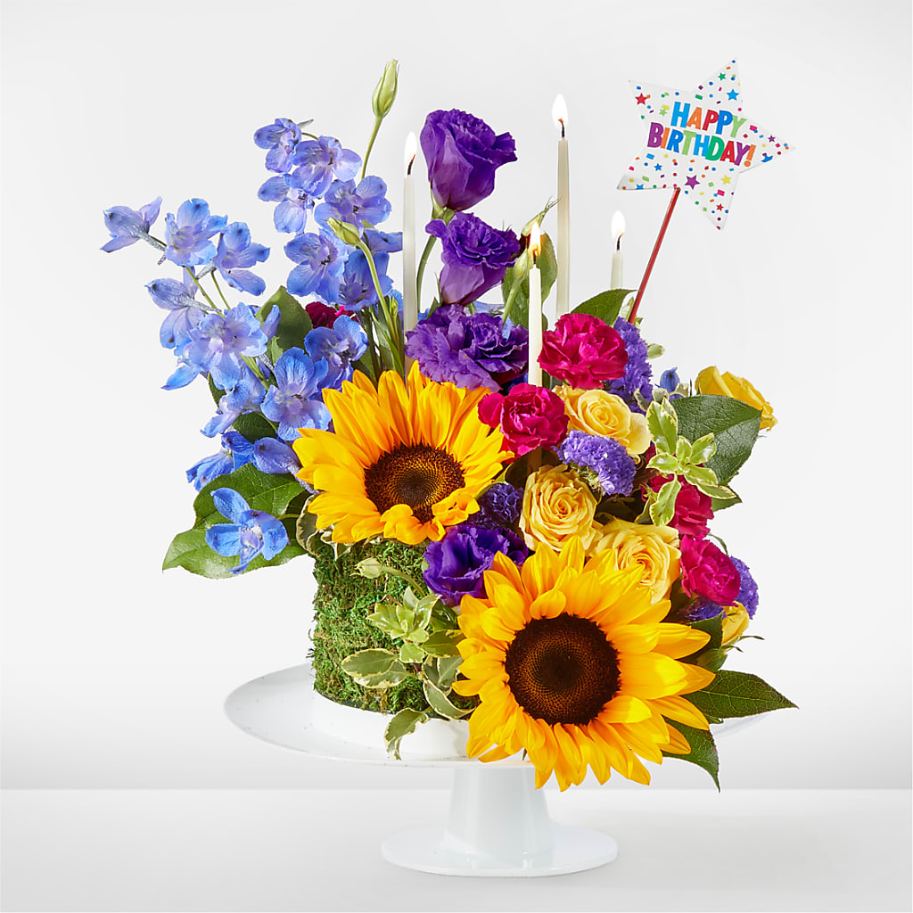 Star of the Day Floral Cake – Vanessa Florist Corp, Brooklyn NY