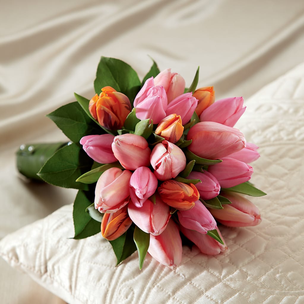 Embraceable Bouquet – Vanessa Florist Corp, Brooklyn NY