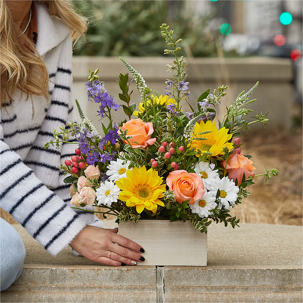 The Good Life Bouquet –  Vanessa Florist Corp, Brooklyn NY
