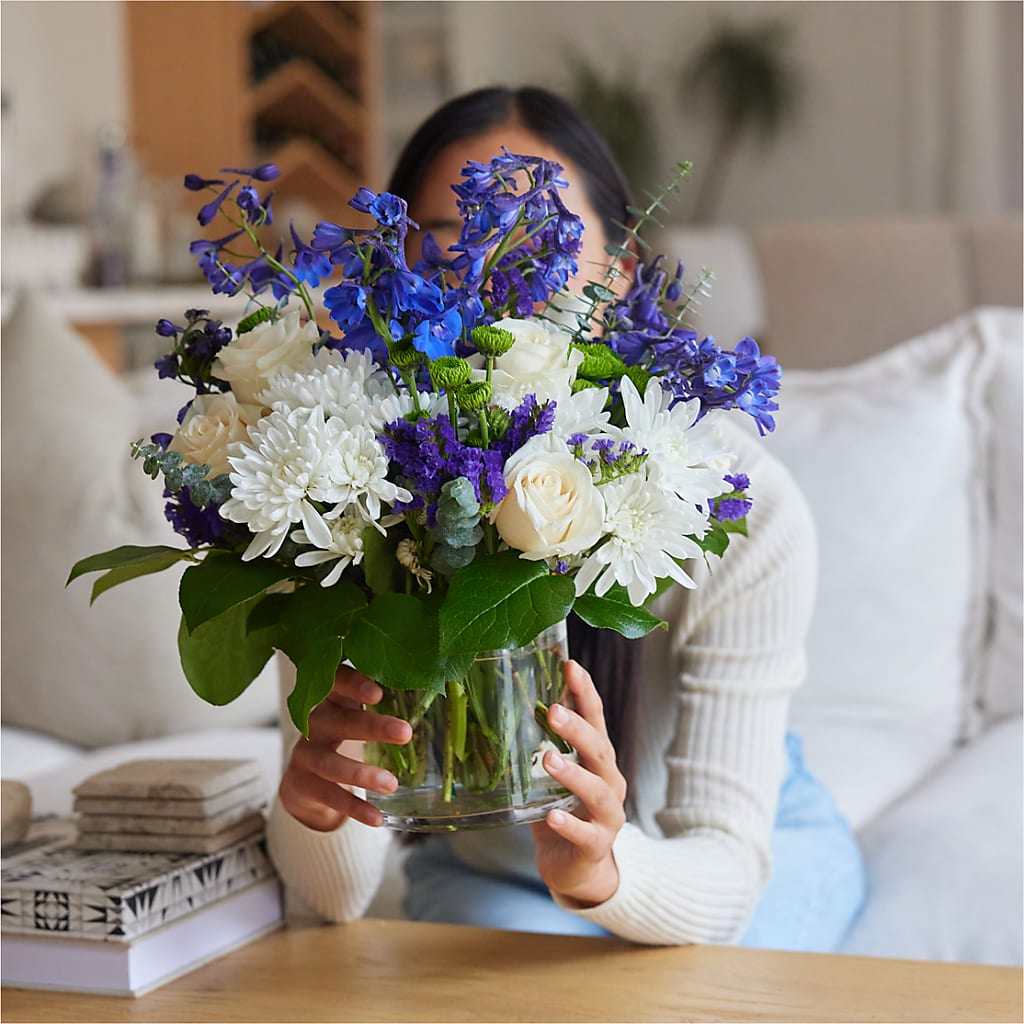 Cerulean Waves Bouquet –  Vanessa Florist Corp, Brooklyn NY