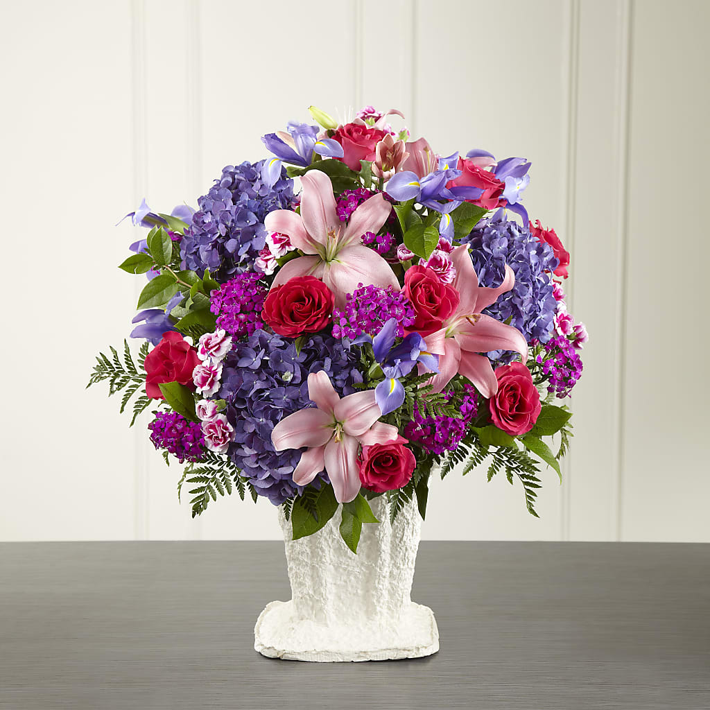 Floor & Pedestal Arrangements