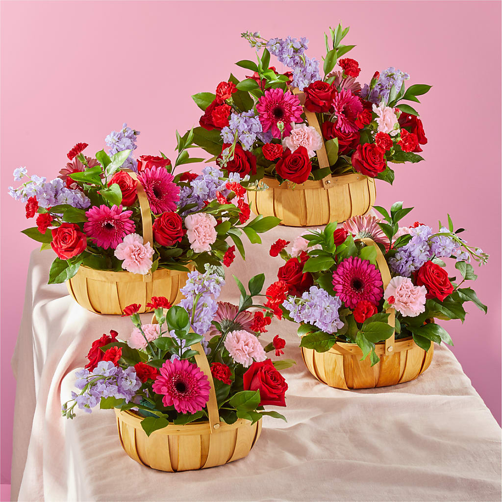 Pink Picnic Basket –  Vanessa Florist Corp, Brooklyn NY