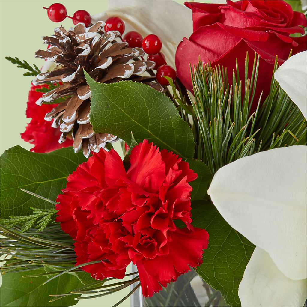 Glistening Icicles Bouquet –  Vanessa Florist Corp, Brooklyn NY