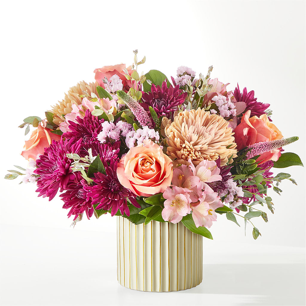 Berry Cobbler Bouquet with Ivory Vase –  Vanessa Florist Corp, Brooklyn NY