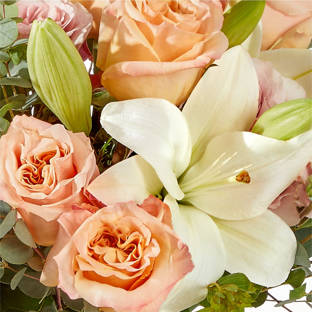 Grapefruit Splash Bouquet –  Vanessa Florist Corp, Brooklyn NY