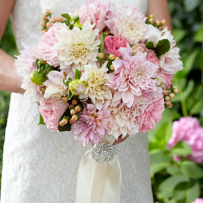 Heart's Promise Bouquet –  Vanessa Florist Corp, Brooklyn NY